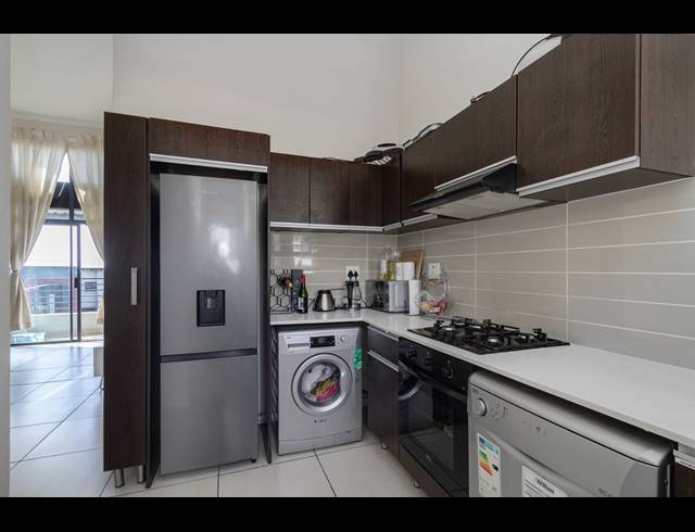1 BEDROOM APARTMENT RENTED IN FOURWAYS